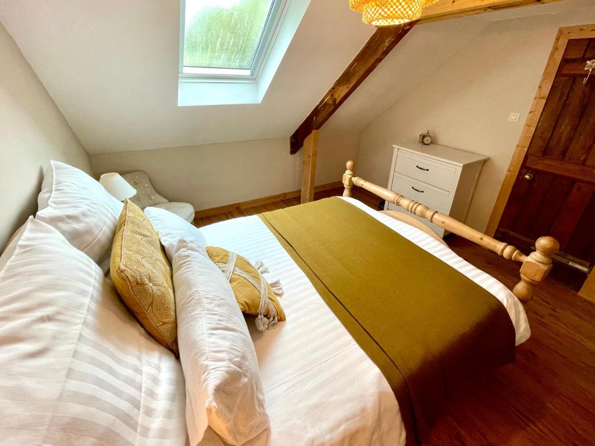 Maison Collinee Rostrenen Екстериор снимка